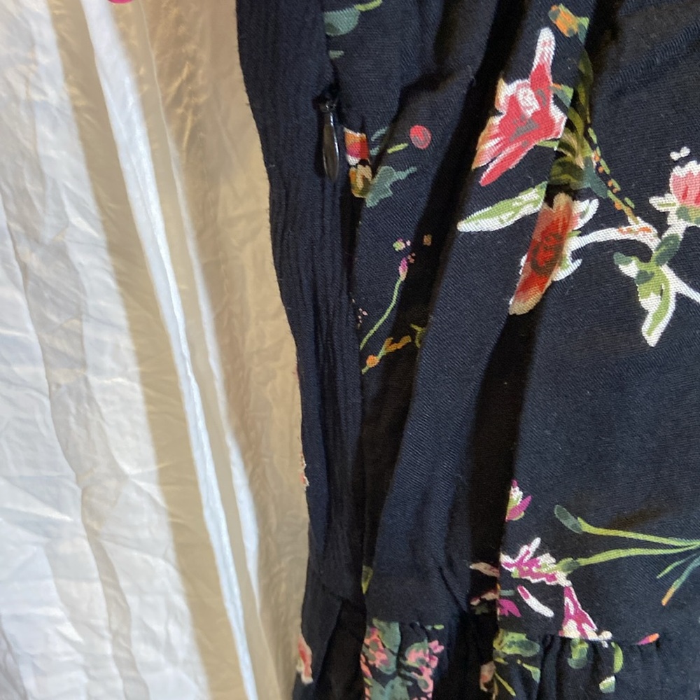 NWT Maeve Anthropologie Black Floral Maxi Dress Beaded Embroidery Size M - Picture 8 of 9
